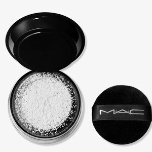 BNWT MAC Studio Fix Pro Set + Blur Weightless Loose Powder in  translucent